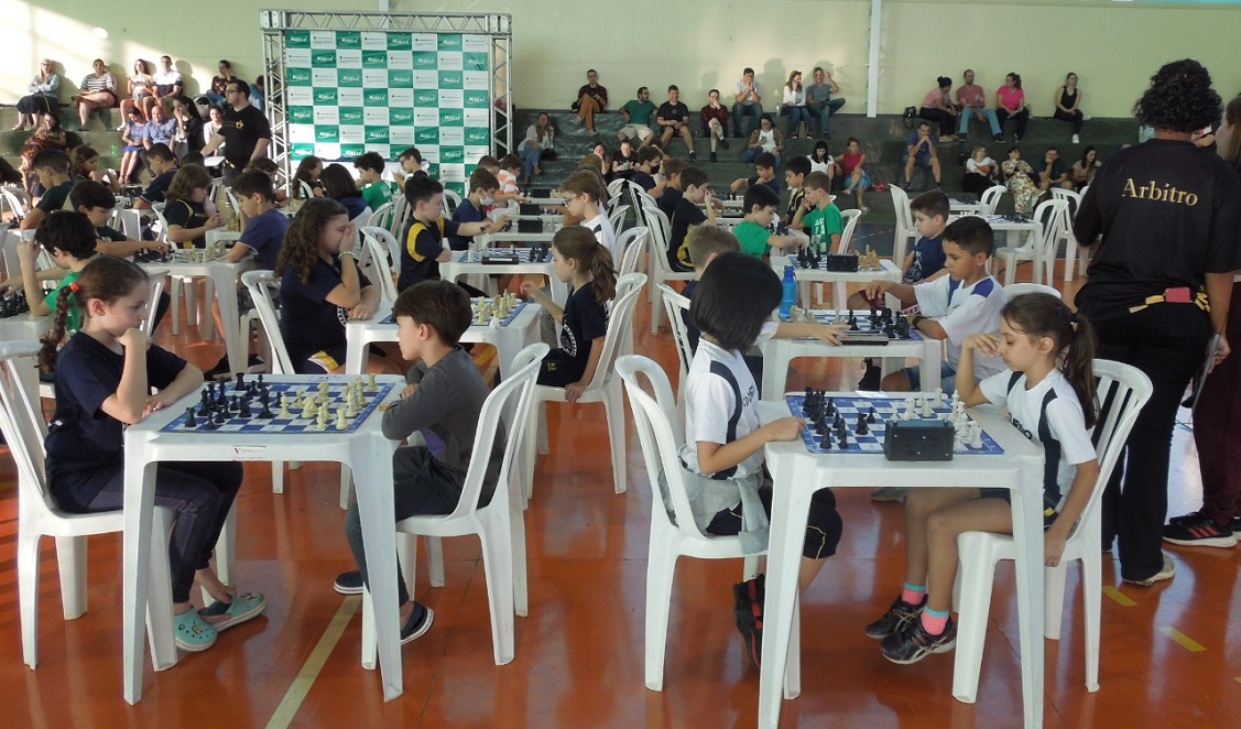 Estão abertas em Palotina as inscrições para aulas de Xadrez