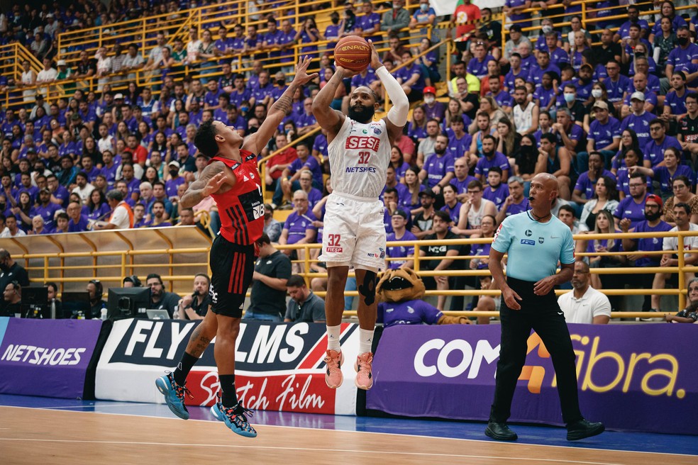 NBB: Franca vence Flamengo e levanta a taça de Campeão - Diário do Rio Claro