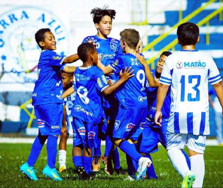 Dérbinho: Rio Claro FC levou a melhor no Sub-14 e deu empate no Sub-12 em  jogos disputados no Benitão - Diário do Rio Claro