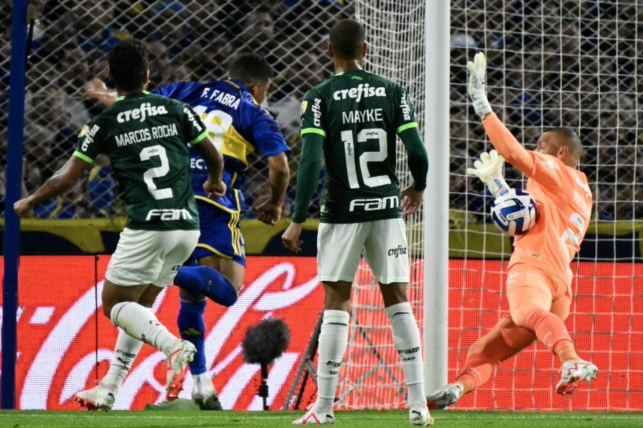 Fluminense empata no final e agora decide em casa na Libertadores