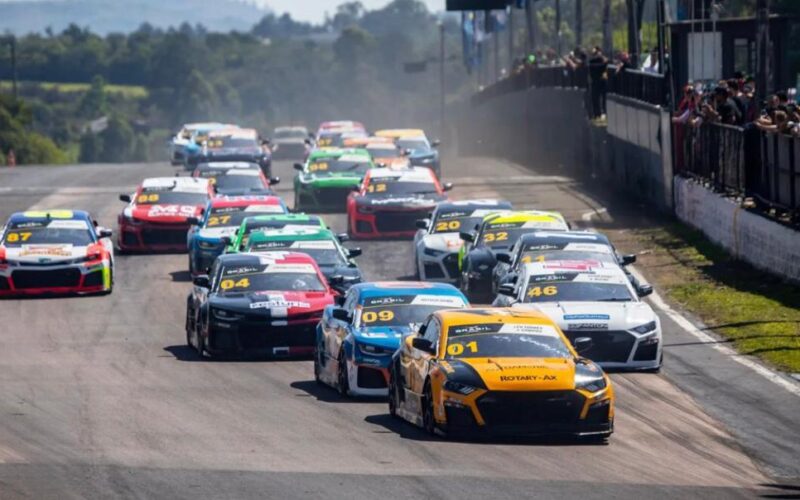 Stock Car tem novo formato em 2021, com 24 corridas e pontos para pole, stock car