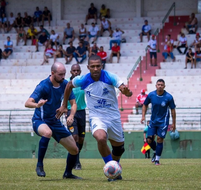 JORNAL PODIUM: Volta do Amadorzão é marcada por classificações de  Registânea e Libertas; equipes se enfrentam na semifinal